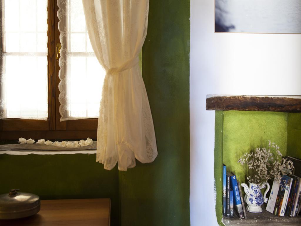 B&B Contrada Lunga Abbadia Lariana Exteriör bild